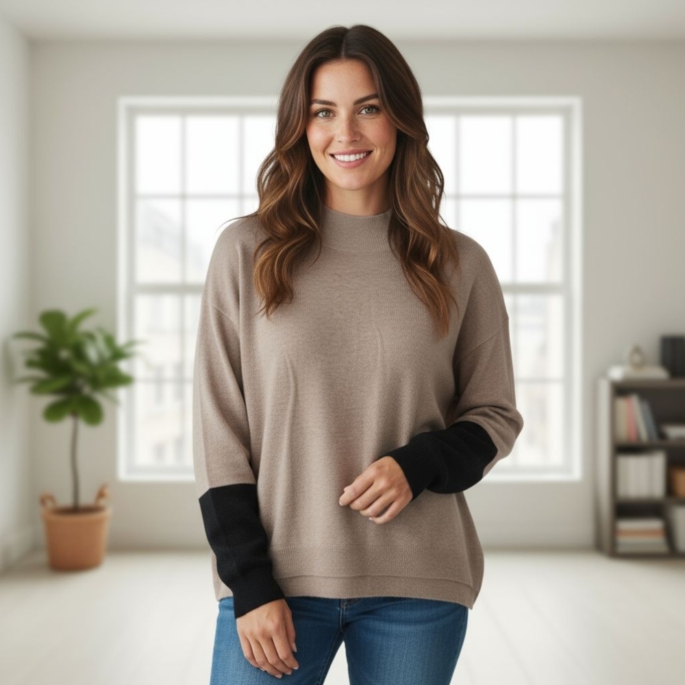 💯% YAK Tan and Black Crew Neck Sweater